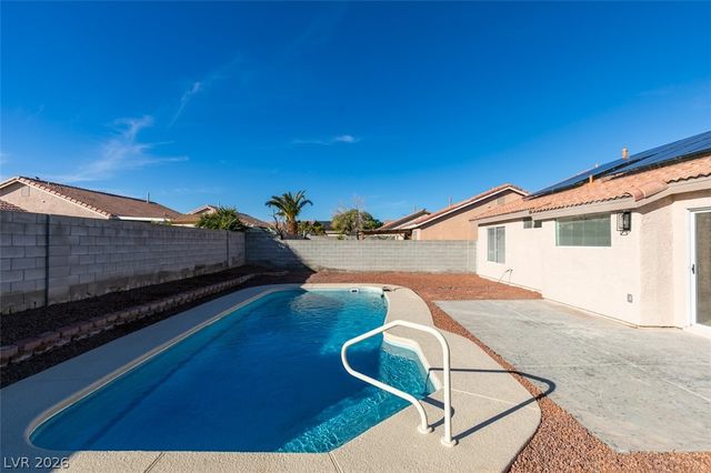 3013 Robincrest Court, North Las Vegas, NV 89031