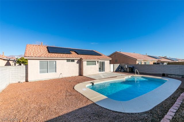 3013 Robincrest Court, North Las Vegas, NV 89031