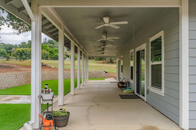 5851 Baldwin St, Valley Springs, CA 95252
