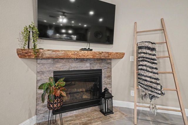 5851 Baldwin St, Valley Springs, CA 95252