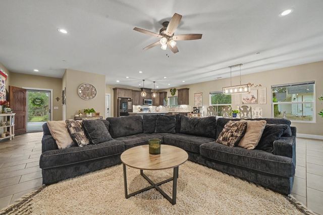 5851 Baldwin St, Valley Springs, CA 95252