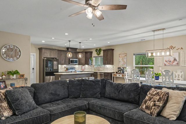 5851 Baldwin St, Valley Springs, CA 95252