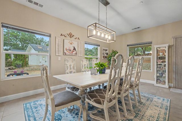 5851 Baldwin St, Valley Springs, CA 95252