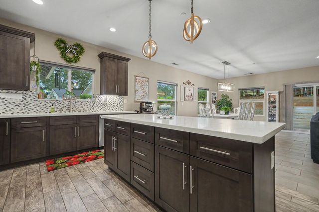 5851 Baldwin St, Valley Springs, CA 95252