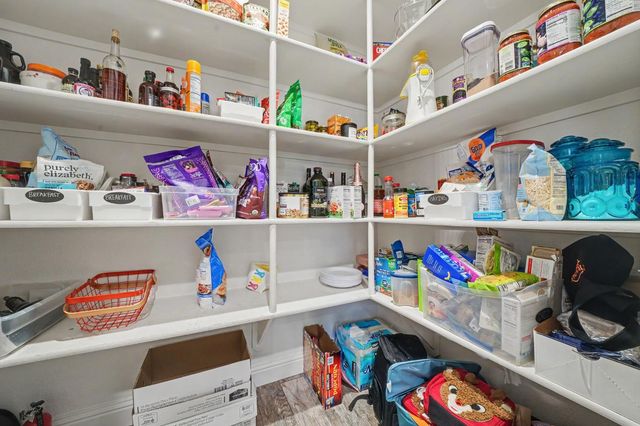 5851 Baldwin St, Valley Springs, CA 95252