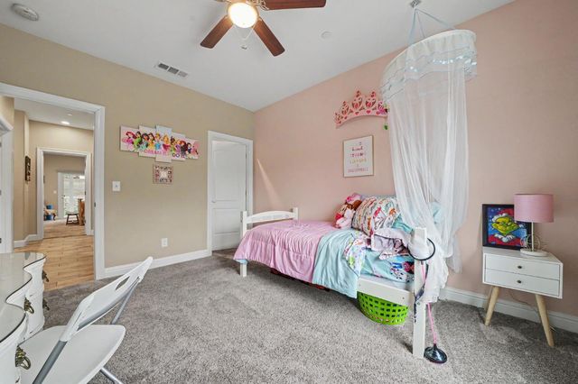 5851 Baldwin St, Valley Springs, CA 95252
