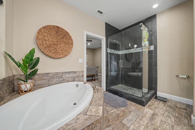 5851 Baldwin St, Valley Springs, CA 95252