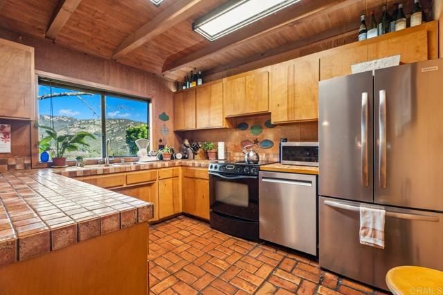 24210 Fremontia Lane, Descanso, CA 91916