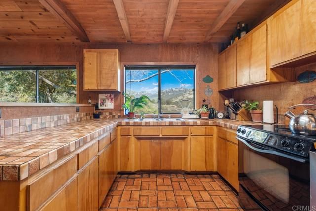 24210 Fremontia Lane, Descanso, CA 91916