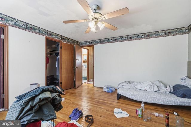 3549 CHALFONT DR, Philadelphia, PA 19154