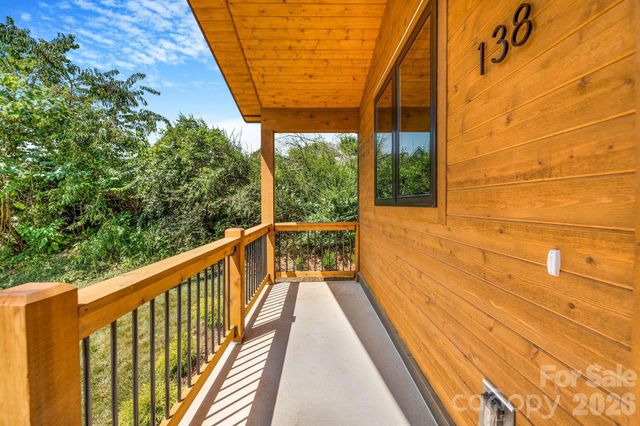 138 Shiloh Road, Asheville, NC 28803