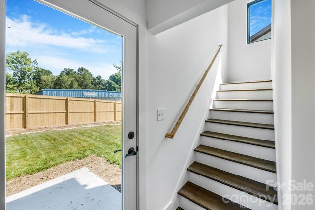 138 Shiloh Road, Asheville, NC 28803