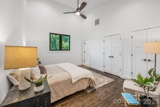 138 Shiloh Road, Asheville, NC 28803