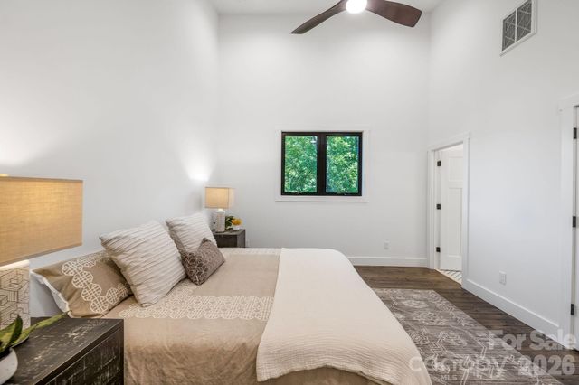 138 Shiloh Road, Asheville, NC 28803