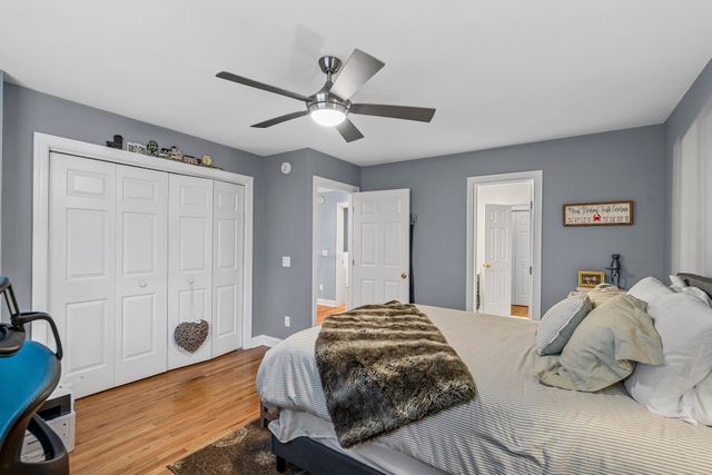 1125 Mathis Ferry Road, Mount Pleasant, SC 29464