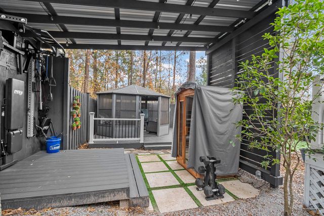 1125 Mathis Ferry Road, Mount Pleasant, SC 29464