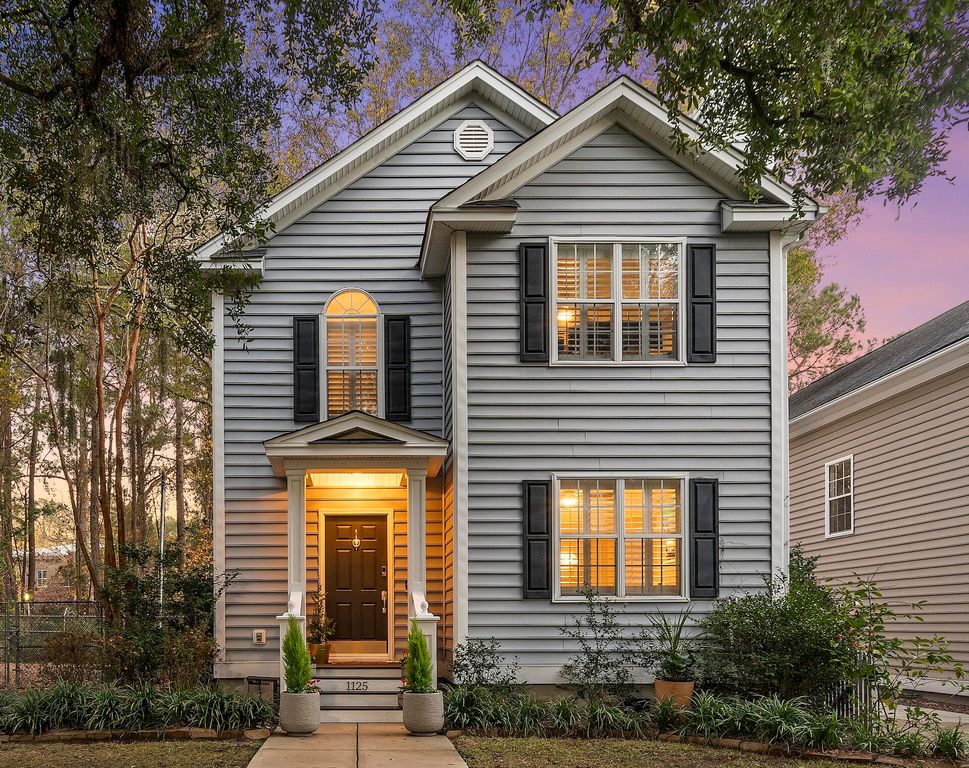 1125 Mathis Ferry Road, Mount Pleasant, SC 29464