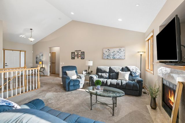 4737 Zane Avenue N, Crystal, MN 55429