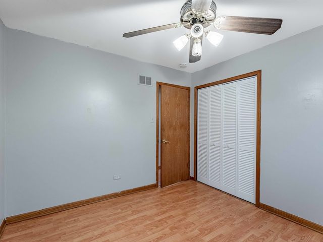 7832 Lamon Avenue, Burbank, IL 60459