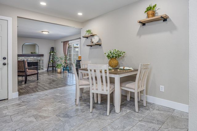 7845 Saybrook Dr, Citrus Heights, CA 95621