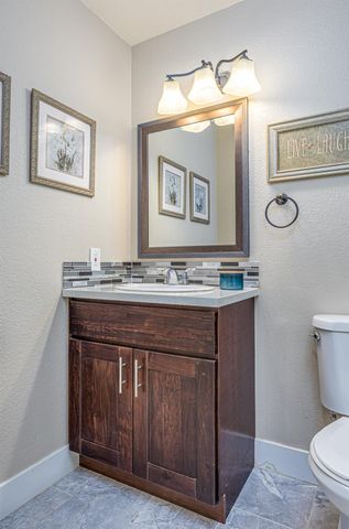 7845 Saybrook Dr, Citrus Heights, CA 95621