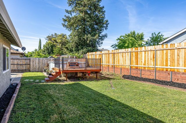 7845 Saybrook Dr, Citrus Heights, CA 95621