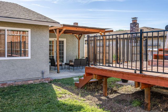 7845 Saybrook Dr, Citrus Heights, CA 95621