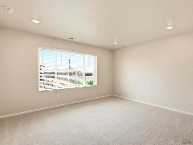 2232 E 164th Ave, Thornton, CO 80602