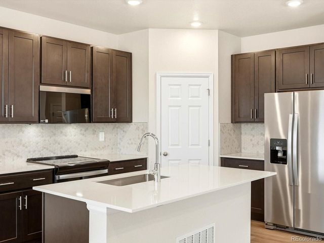 2232 E 164th Ave, Thornton, CO 80602