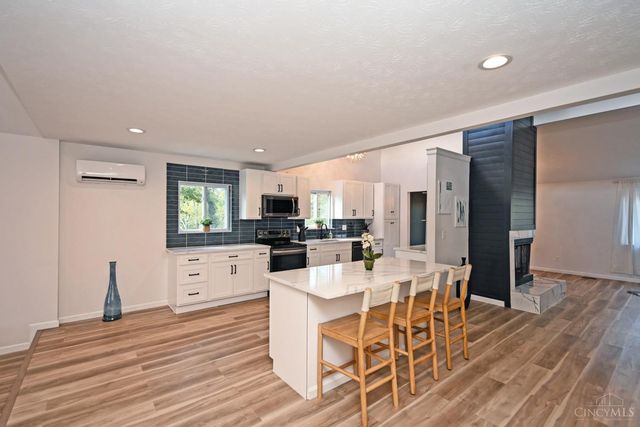 762 Wards Corner Road, Miami Twp, OH 45140