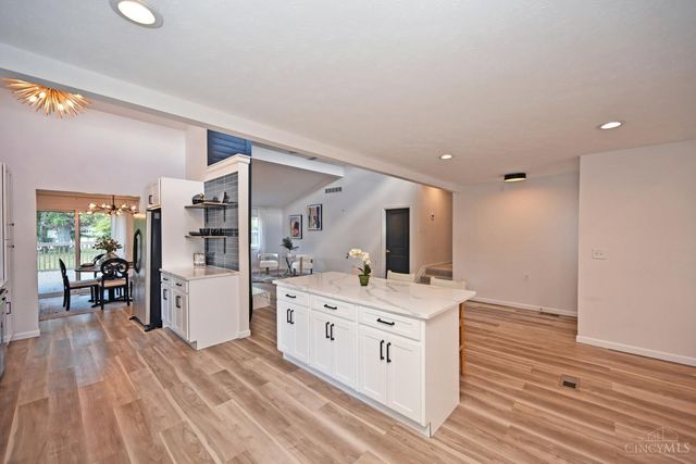 762 Wards Corner Road, Miami Twp, OH 45140