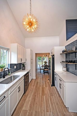 762 Wards Corner Road, Miami Twp, OH 45140