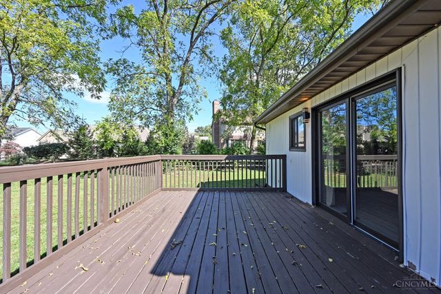 762 Wards Corner Road, Miami Twp, OH 45140