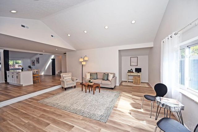 762 Wards Corner Road, Miami Twp, OH 45140