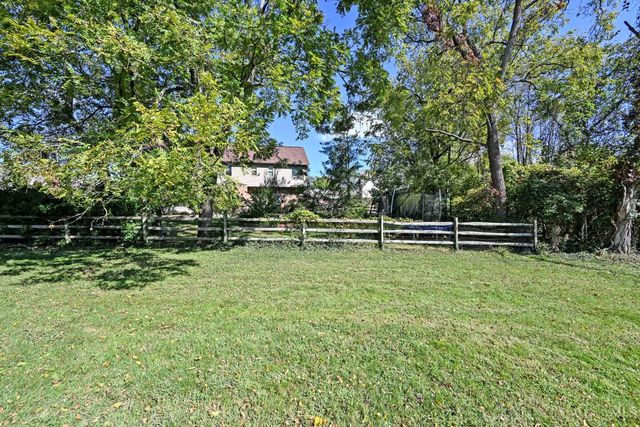 762 Wards Corner Road, Miami Twp, OH 45140