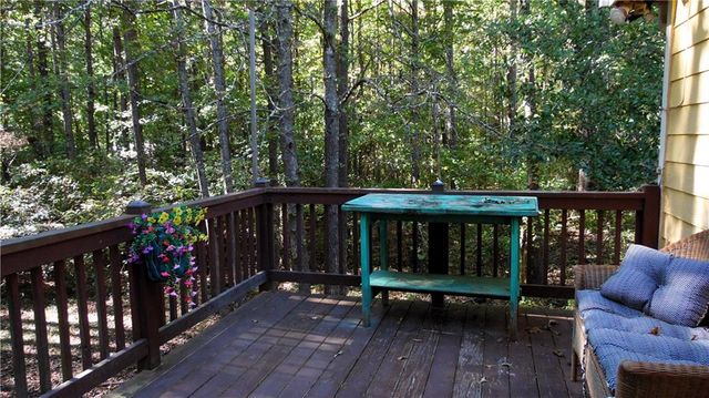 176 Landing Trail, Powder Springs, GA 30127