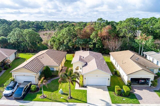 572 SW Indian Key Drive, Port St. Lucie, Port St Lucie, FL 34986