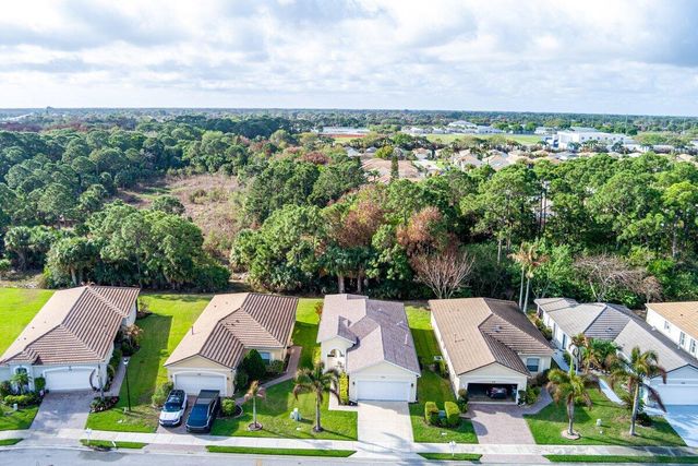 572 SW Indian Key Drive, Port St. Lucie, Port St Lucie, FL 34986