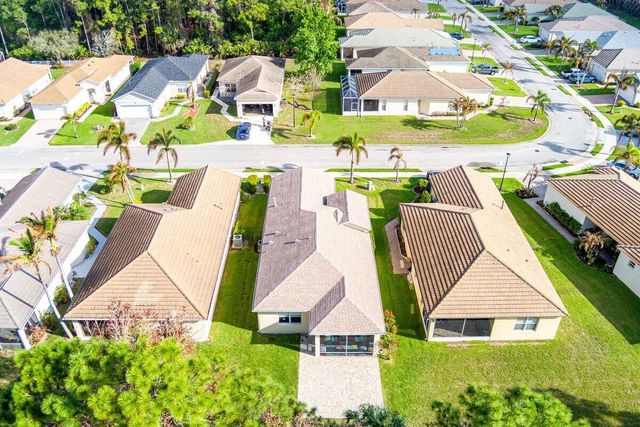 572 SW Indian Key Drive, Port St. Lucie, Port St Lucie, FL 34986