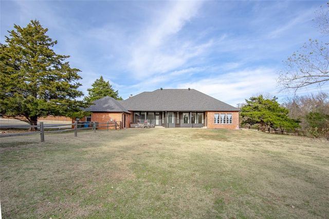 2101 Blue Gramma Drive, Edmond, OK 73034