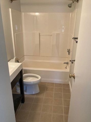 17 Park Place C, Somerville, MA 02143