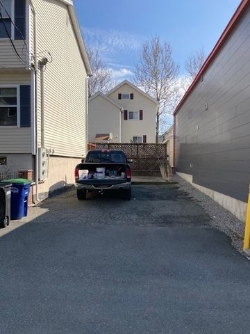 17 Park Place C, Somerville, MA 02143