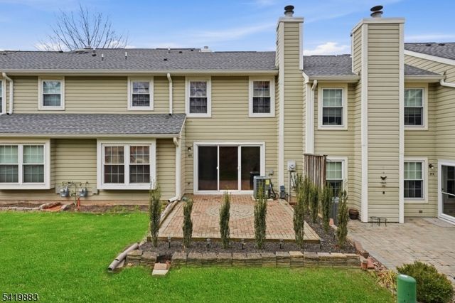 177 Hyde Park Rd, Franklin Twp., NJ 08873