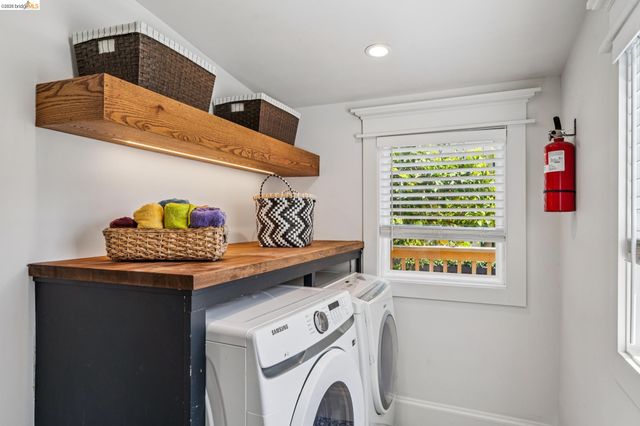 1906 Delaware St, Berkeley, CA 94709