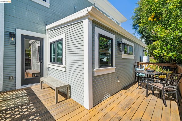 1906 Delaware St, Berkeley, CA 94709