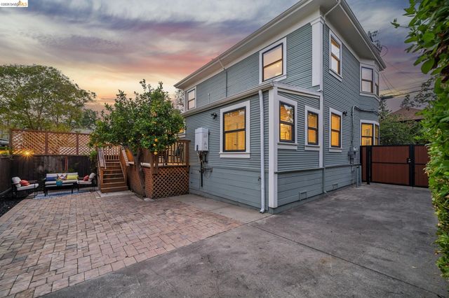 1906 Delaware St, Berkeley, CA 94709
