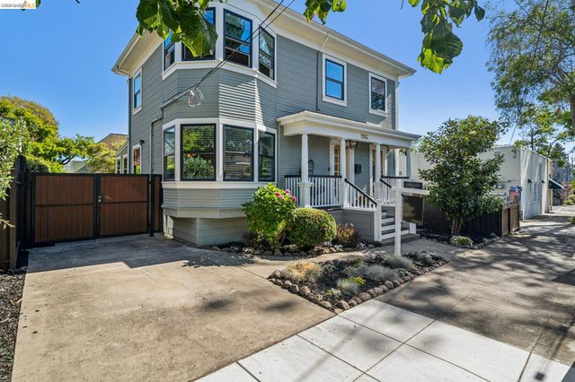 1906 Delaware St, Berkeley, CA 94709