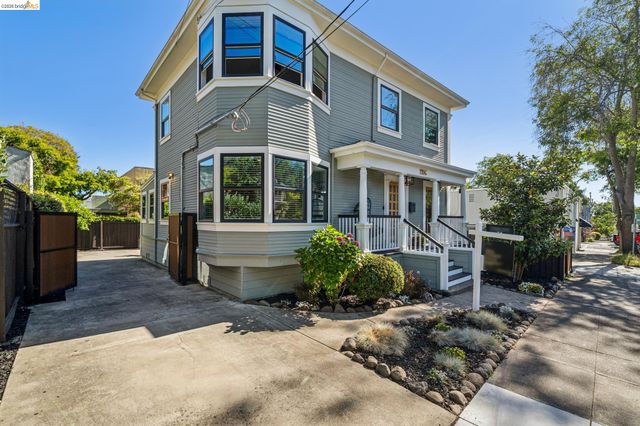 1906 Delaware St, Berkeley, CA 94709