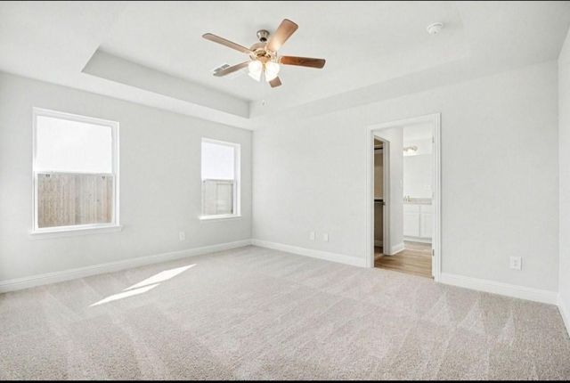 4326 W Bayou Maison Circle, Dickinson, TX 77539