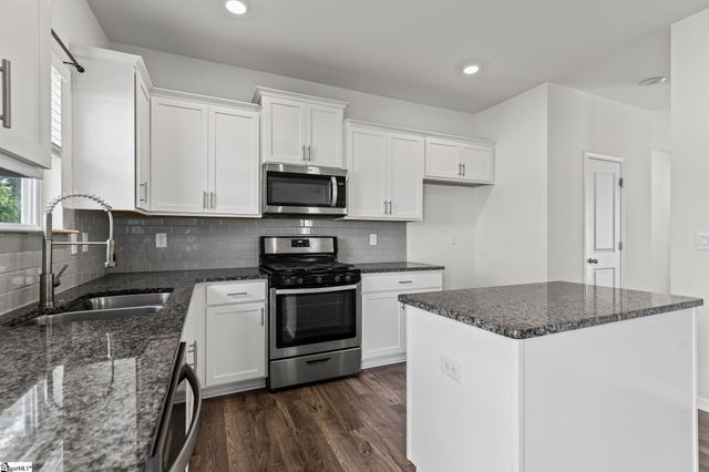 219 Darrowby Way, Simpsonville, SC 29680